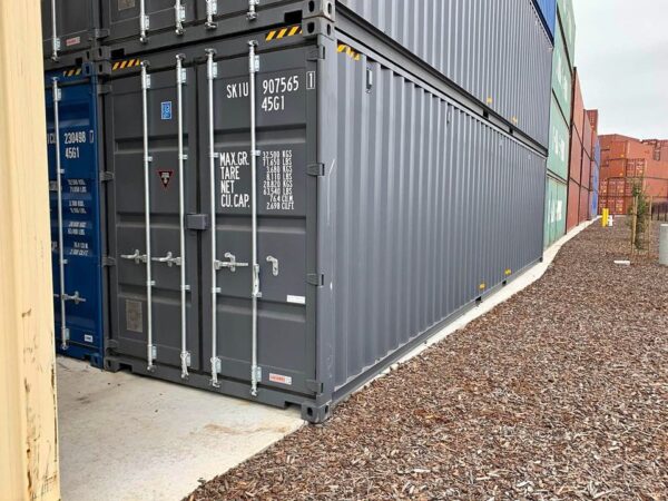 New 40ft Standard Double Door Shipping Containers 16 New 40ft Standard Double Door Shipping Containers 16